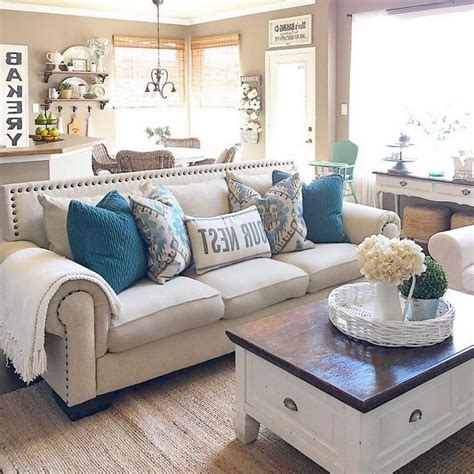 41 Comfy Small Farmhouse Rustic Living Room Decorating Ideas Page 4
