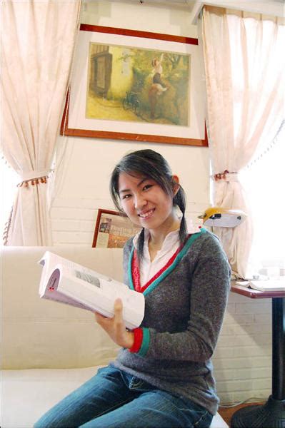 人文社會科學院 李兆基商業管理學院 教育及語文學院 護理及健康學院 科技學院 李嘉誠專業進修學院. 沈芯菱 展現台灣精神 - 社會 - 自由時報電子報