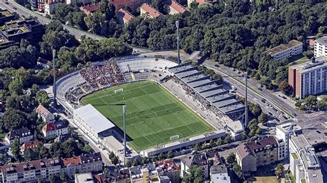 Offiziell ist jetzt auch der standort des heutigen eisstadions im olympiapark im gespräch. Grünwalder Stadion TSV 1860 Munich | Football stadiums ...