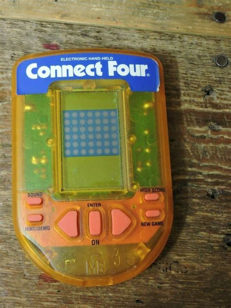 Vintage 1995 Hand Held Connect Four Pocket Electronic Video Game Milton