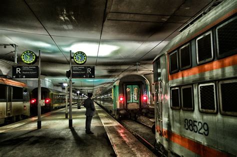 Paris Is Set To Revive Its Metro Ghost Stations