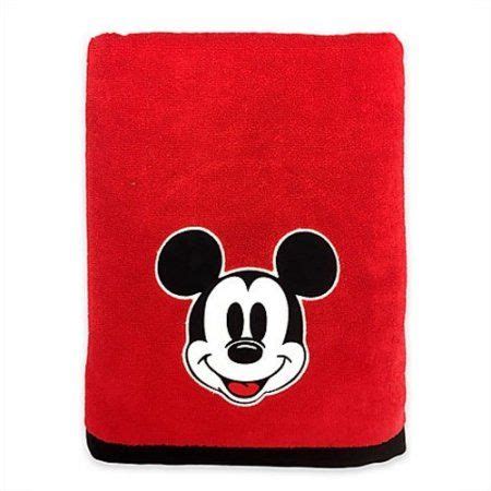 Disney's mickey mouse is riding into your bath, ready to join you for some fun in the tub! Free Shipping. Buy Disney Mickey Mouse 'Big Face Mickey ...