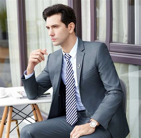 20 Best Appropriate Interview Outfit for Men | Men's Style