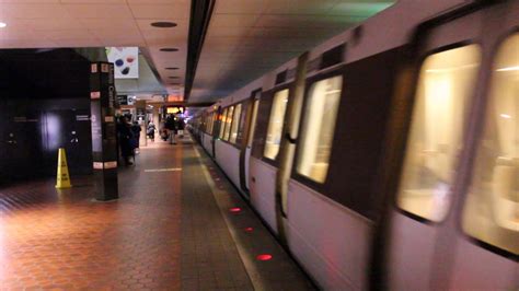 Wmata Metrorail Orange Line New Carrollton Bound 6 Car Train Mixed Set