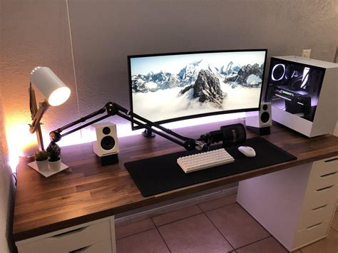 Did Someone Say “clean And Minimal” In 2020 Gaming Room Setup Home