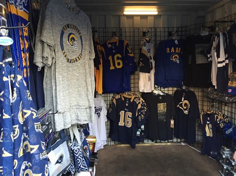 LA Rams Retail 10  LA Rams  LA Coliseum Los Angeles, CA  Modified