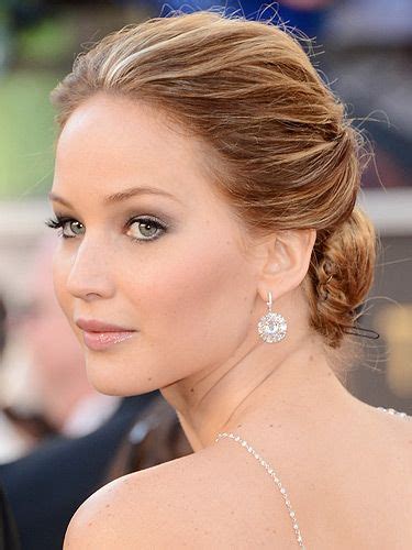 Best Hair And Beauty At 2013 Oscars Jennifer Lawrence Makeup