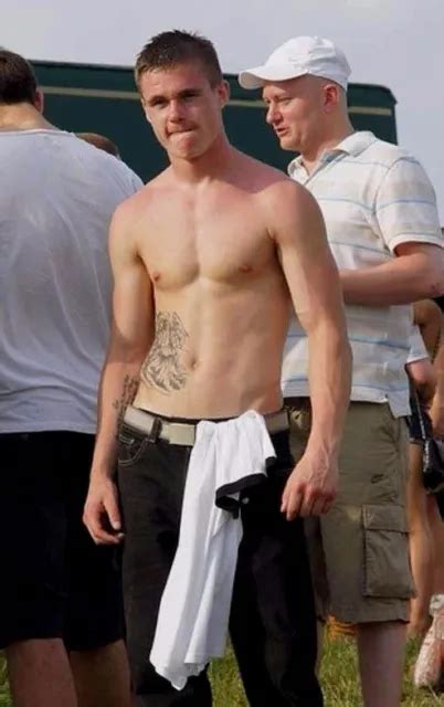 Shirtless Male Athletic Jock Hot Dude Beefcake Tattooed Hunk Photo 4x6 F236 4 49 Picclick