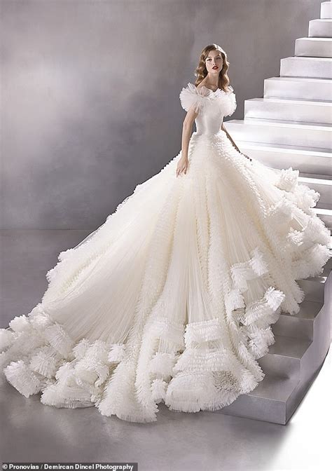We did not find results for: The best wedding dress trends for fall 2020 | Daily Mail ...