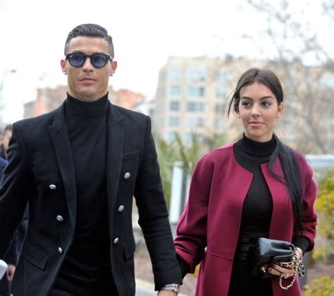 Cristiano Ronaldo To Marry Love Of My Life Georgina Rodriguez Metro News
