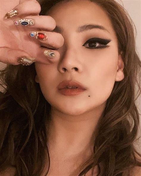 Pin By 𝐉𝐞𝐧𝐧𝐢𝐞 On 2ɴᴇ1 Nose Ring Ear Cuff 2ne1