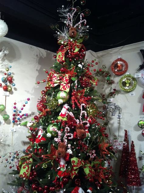 125 Most Beautiful Christmas Tree Decorations Ideas