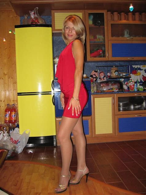 Amateur Pantyhose On Twitter Red Minidress With High Heels And Pantyhose