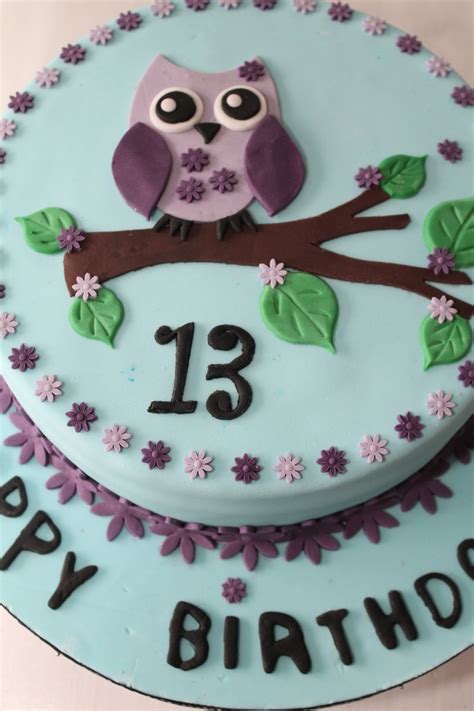 Auch als nicht professioneller konditor schaffen sie es so, einfach einen schönen, gelungenen kuchen zu backen. Süße Eulen-Geburtstagstorte für meine Jüngste | cuplovecake