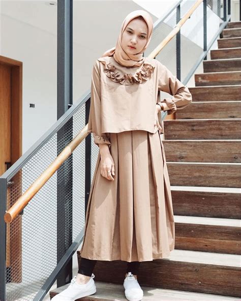 √ 30 Style Hijab Casual Simple Kekinian Remaja Vintage
