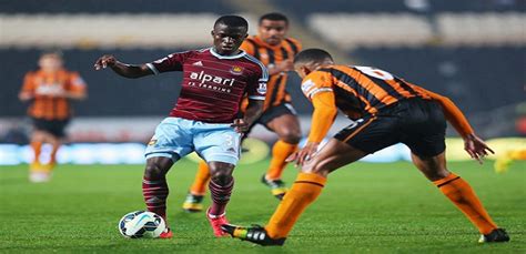 West ham have confirmed that striker enner valencia has joined tigres uanl for an undisclosed fee. Enner Valencia Kimdir