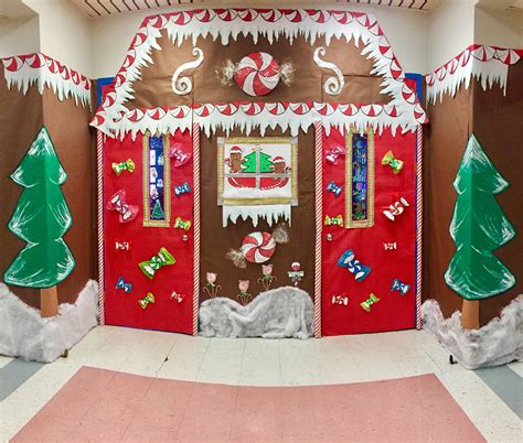 Christmas Hallway Ideas