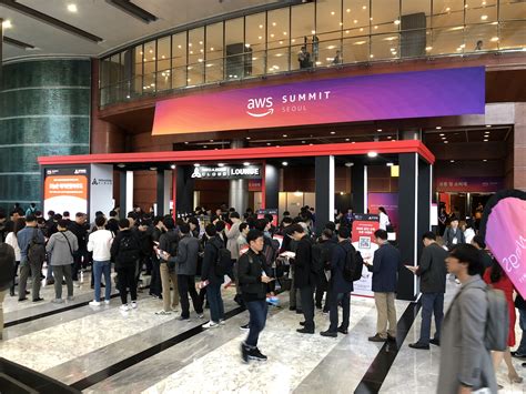Aws announced the ga of amazon location service, a service that makes it easier for customers to add location functionality to their applications. AWS SUMMIT SEOUL 2019에 메가존 클라우드가 참여하였습니다. | 메가존클라우드