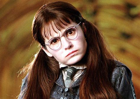 Why Did Moaning Myrtle Of Harry Potter Become A Ghost Instead Of Moving On