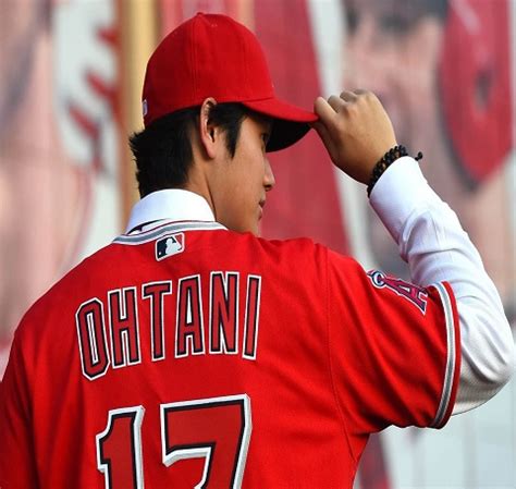 Shohei ohtani hitting a home run during an international exhibition game between japan and the several m.l.b. Shohei Ohtani | Bio-salary, net worth, married, affair, dating, children, family, career, wife ...