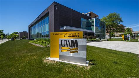 1a University Of Wisconsin Milwaukee Southeastern Legal Foundation