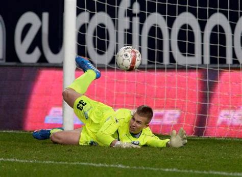 Check spelling or type a new query. Sergio Padt tekent voor drie jaar bij FC Groningen - De ...