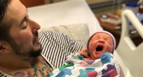 Gay Man In The US Gives Birth Star Observer