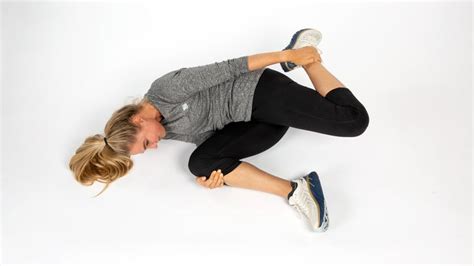 The 10 Best Stretches For Runners Outside Online