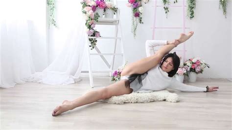 Onlyfans Flexjulia Gymnastic Yoga Stretching Contortion Split Contortion Gymnastics