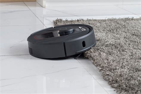 The haier robotic vacuum is a powerful intelligent cleaning solution. Haier TAB Tabot Robot Vacuum Cuts Hair To Prevent Tangle ...