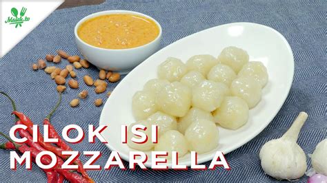 Tak mau kalah dengan kuliner kekinian di mall lainnya. Jajanan sehari-hari
