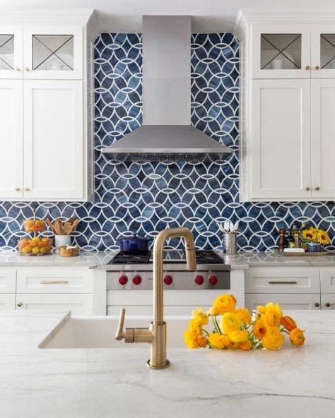 Mosaic Tile Backsplash Ideas Pictures And Tips From In 2020 With Images