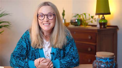 The Best Thrift Shopping Tips - Get the best bang for Your buck - YouTube