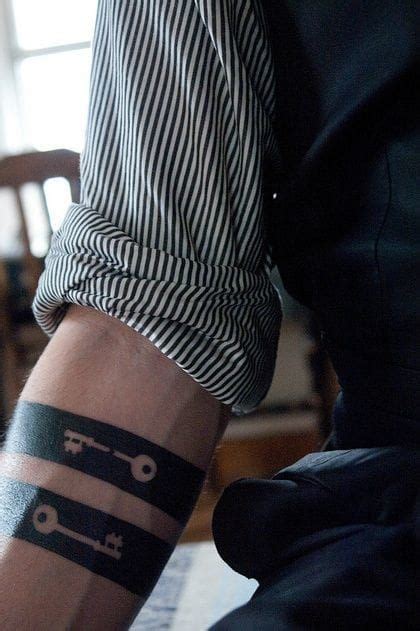 40 Bold Blackwork Tattoos Key Tattoos Forearm Tattoo Men Arm Band