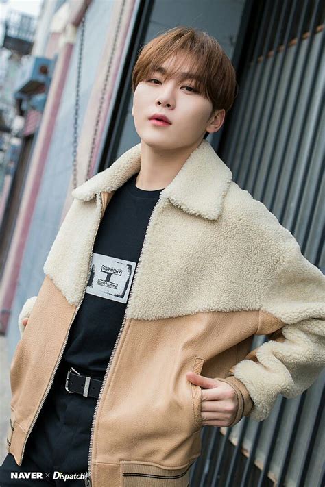 Looking for the definition of svt? 「Seungkwan SVT」おしゃれまとめの人気アイデア｜Pinterest｜VxV Vivi【2020】 | 顔, ぶち