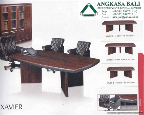 Model yang elegan, modern dan minimalis. Angkasa Bali Furniture Distributor Kursi Meja Kantor Bali