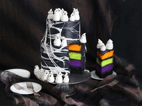 Halloween luovuus reseptit makeiset jälkiruoat ruoka ruoka ja juoma ideoita. Marshmallow Web Ghost Cake | Recipe | gages bday | あん