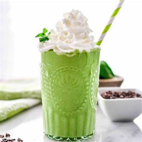 Healthy Shamrock Shake Recipe Joyfoodsunshine