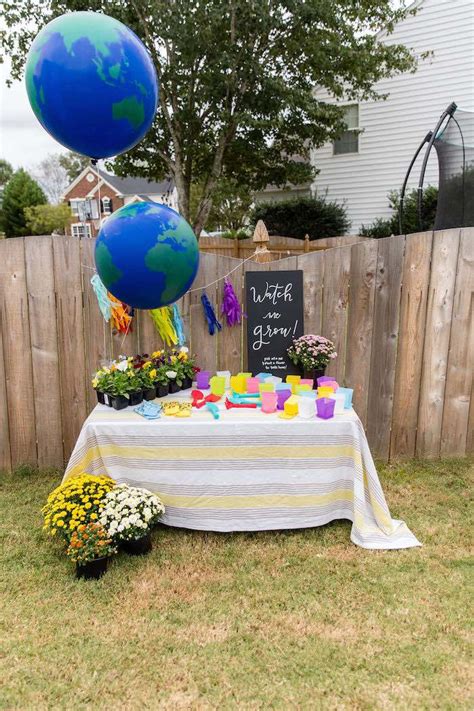 Kara's Party Ideas Somewhere Over the Rainbow Birthday Party | Kara's