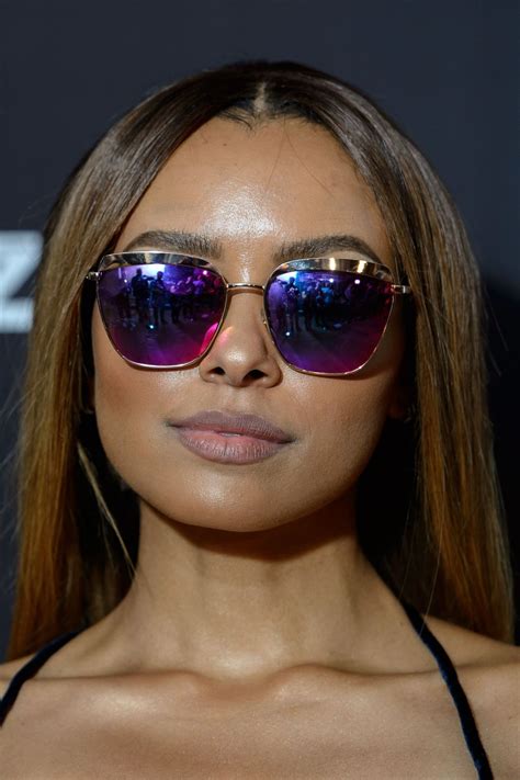 Tells the true and untold story of prolific rapper, actor, poet and activist tupac shakur. Kat Graham - "All Eyez On Me" Movie Premiere in London, UK ...