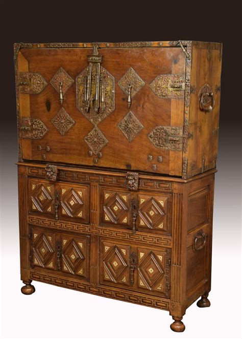 We did not find results for: Spanish Cabinet "Bargueño" Walnut, Wrought Iron, Stone ...