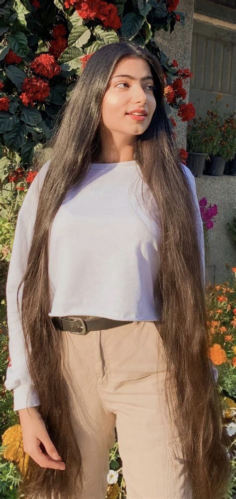 Pin By Terry Nugent On Super Long Hair In 2020 Beautiful Long Hair Long Hair Women Hair Styles