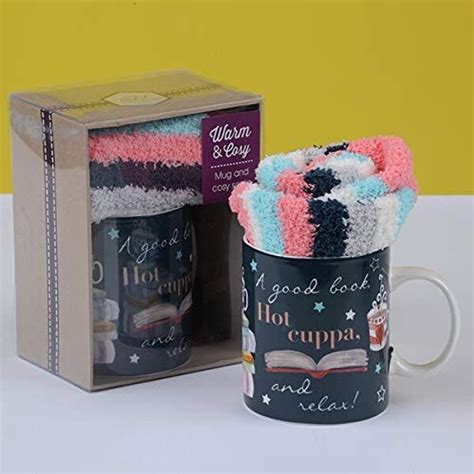 Mug and Sock Gift Set, Hot Cuppa: Amazon.co.uk: Kitchen & Home | Mugs