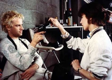 Marc perrier, pierre jolivet, alain le henry, sophie schmit, luc besson. Luc Besson, le réalisateur qui aimait les dauphins... et l ...