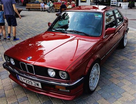 Imola Red e30 I saw in Austria last summer - 9GAG