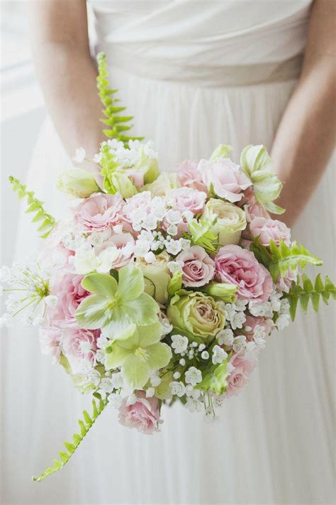 Spring Wedding Spring Wedding Bouquet 2037021 Weddbook