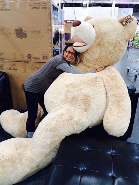 Pin By Nicol Maldonado On Osos Panda Y Otros Human Size Teddy Bear Giant Teddy Bear Huge