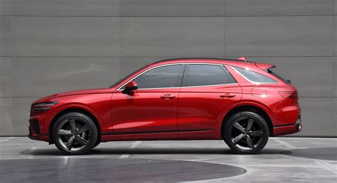 Genesis are an english rock band formed at charterhouse school, godalming, surrey, in 1967. Genesis shows off the attractive 2022 GV70 crossover SUV