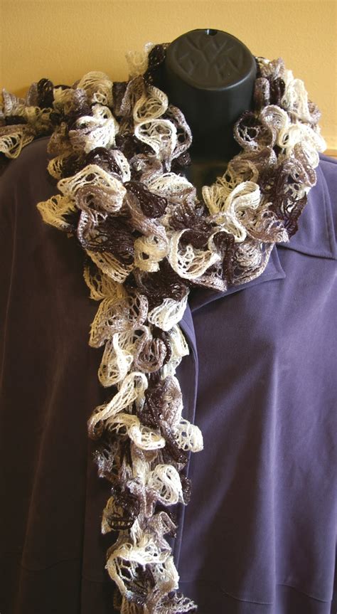 They're mostly free knits up pretty quick. Knit In Your Sleep: Knit a Scarf with Red Heart Sashay Net ...