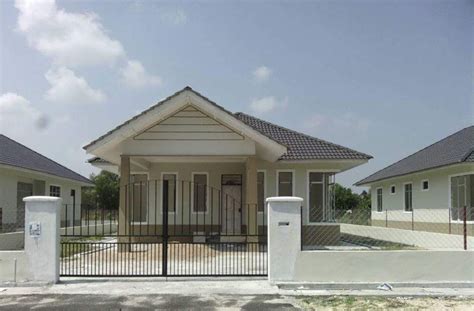 Pagar minimalis merupakan salah satu jenis pagar rumah yang menjadi pilihan banyak orang karena lebih simple dan sesuai dengan konsep rumah minimalis masa kini. Ide 18+ Pagar Rumah Banglo Terkini